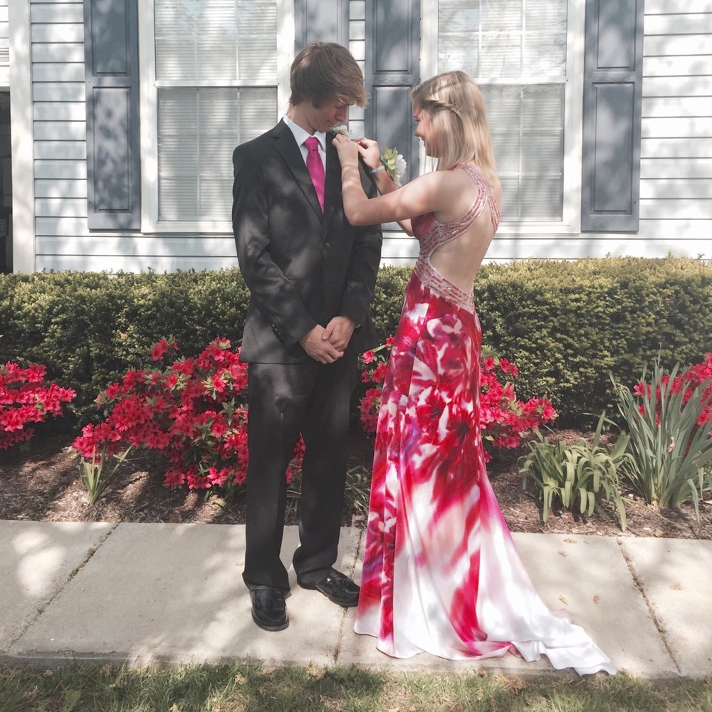 Prom Dress - Picture 2 of 2